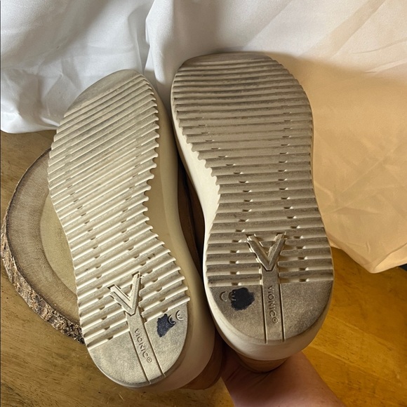 Vionic Kearny Womens Suede Slip-On Loafers - Rose Gold Size 7.5 - Picture 8 of 10